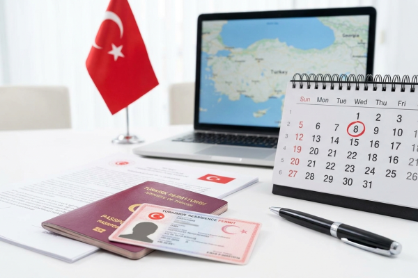 Türkiye'de Uzun Dönem İkamet İzni: 8 Yılda Kalıcı İkamet Hakkı